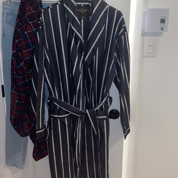 Black long robe for men - Picture 1 of 4